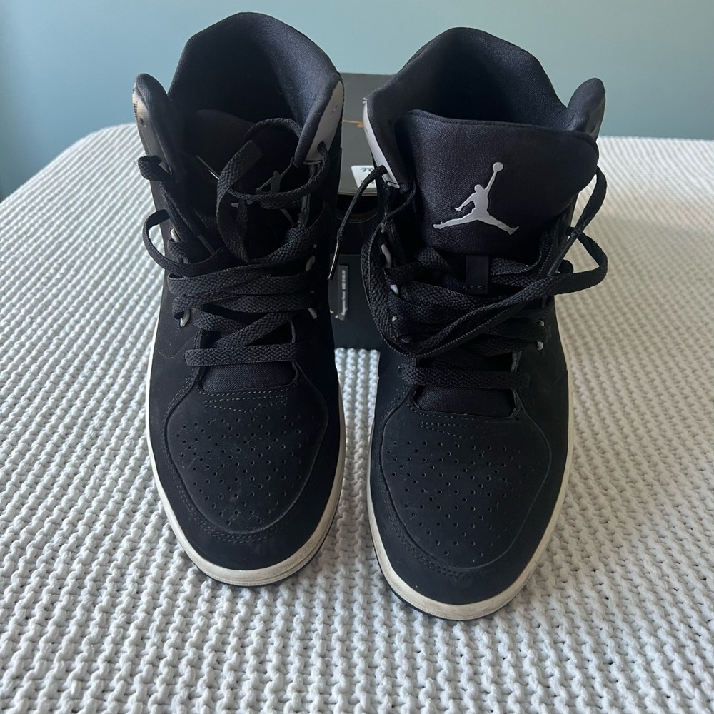 GUC Men’s Jordan Westbrook Sneakers